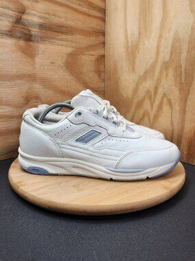 SAS Tripad Comfort Tour Womens White Leather Walking Shoes Sneakers Size 11.5